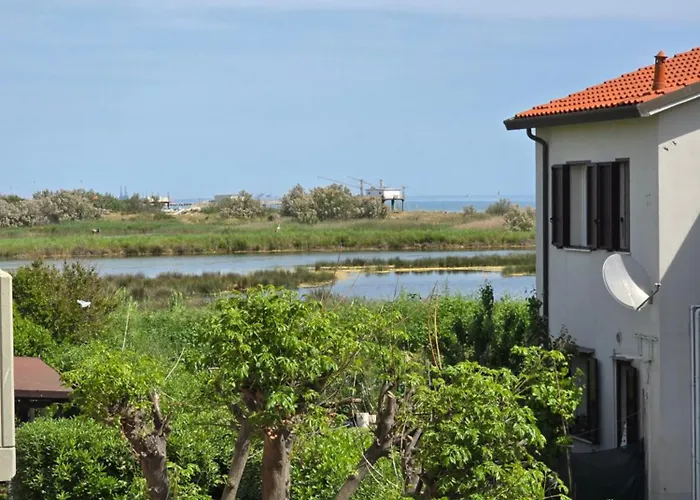 Tranquillo A 300m Dal Mare Lido di Dante